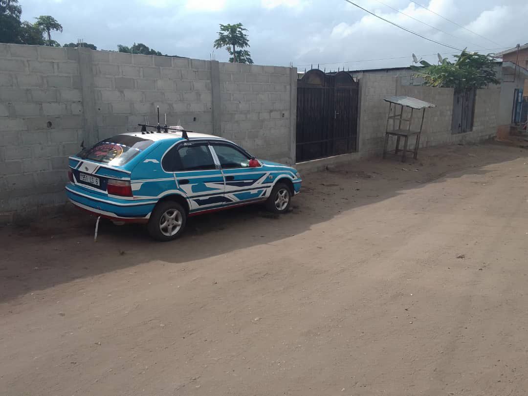 DEMI TERRAIN A SIAFOUMOU