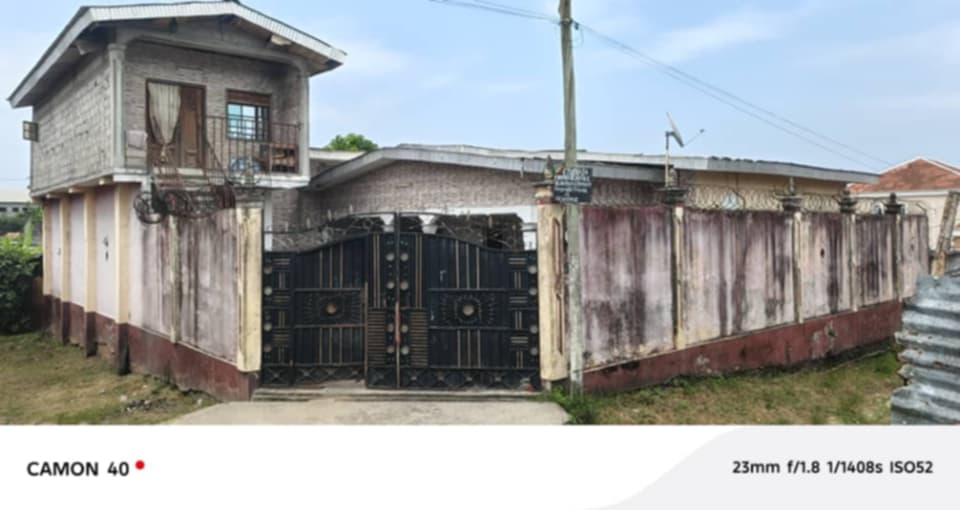 PARCELLE COMMERCIALE 