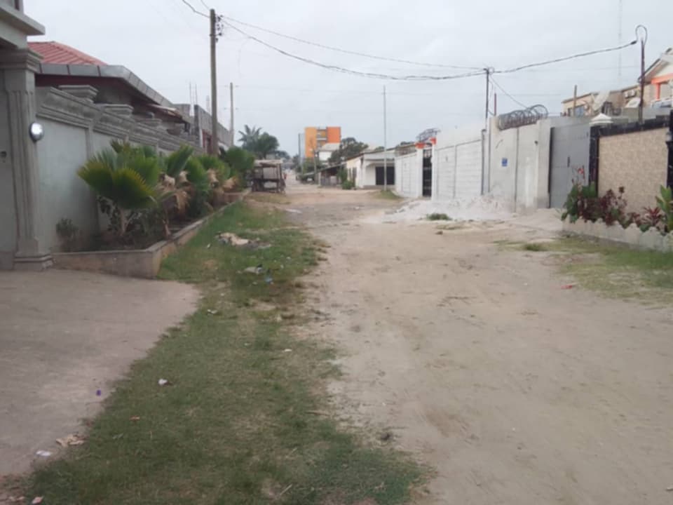 DEMI TERRAIN A SIAFOUMOU