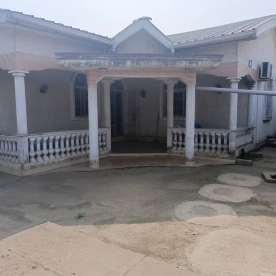VILLA A VENDRE 