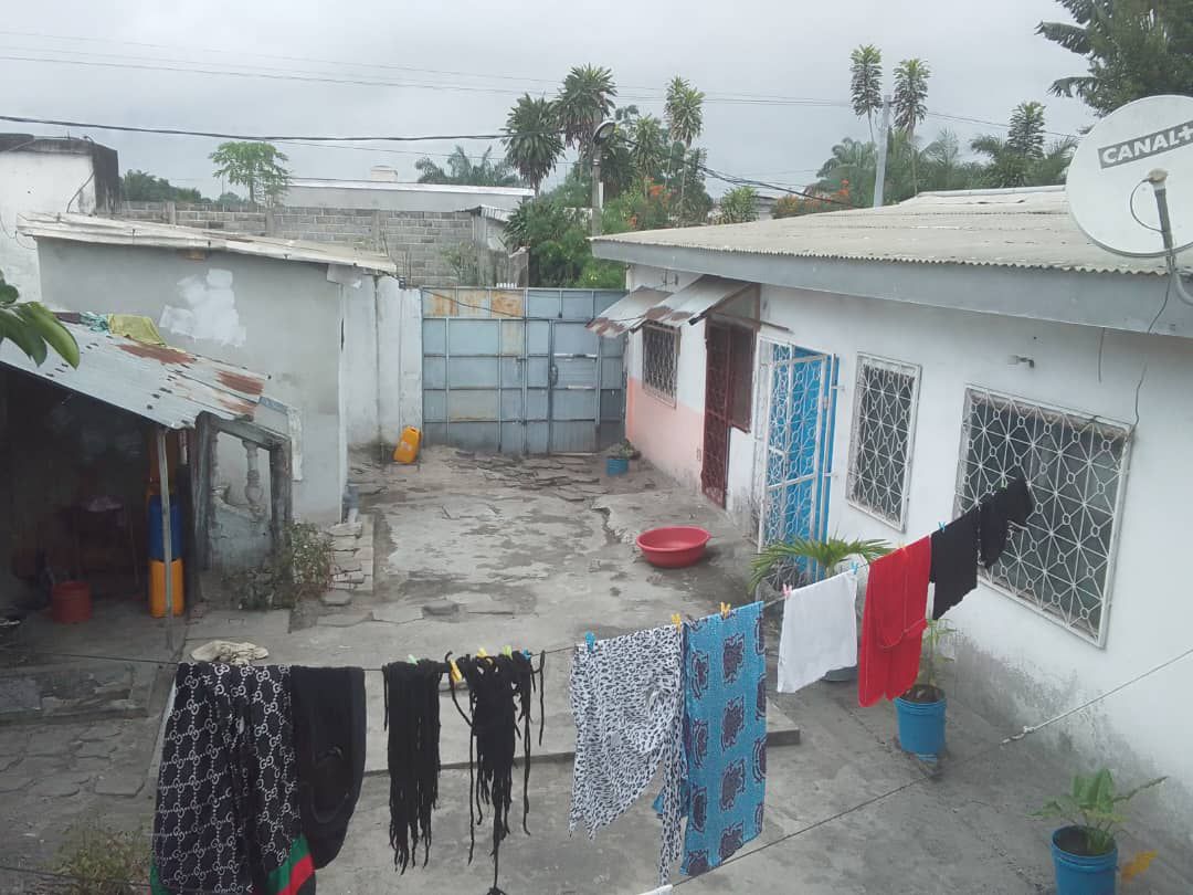 PARCELLE COMMERCIALE 