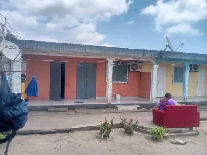 PARCELLE COMMERCIALE