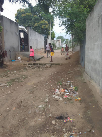 DEMI TERRAIN A SIAFOUMOU