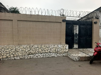 PARCELLE COMMERCIALE 