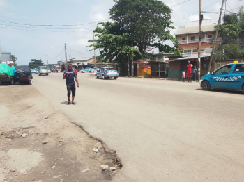 PARCELLE COMMERCIALE 