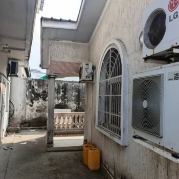 VILLA A VENDRE 
