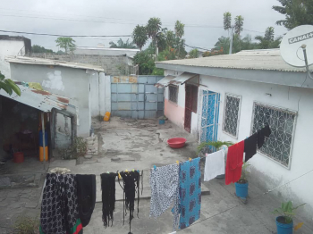 PARCELLE COMMERCIALE 